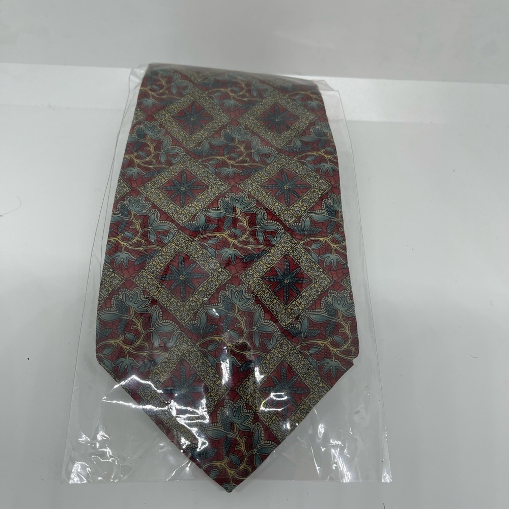 Van Heusen Necktie